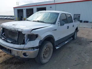 2014 Ford F-150 XL z VIN 1FTFW1ET2EKG20765, wystawiony jako IAAI lot #42356006 z przebiegiem Nie podano mil oraz . Historia ofert i sprzedaży dostępna na DreamBid. Obrazek 17.