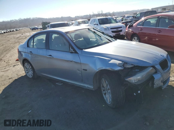 2011 BMW 3 Series 335i xDrive with VIN WBAPL5C50BA918240, listed as a Copart auction lot 40358344 with 135,802 mi miles and Non repairable. Bid and sale history available at DreamBid. Image 4.