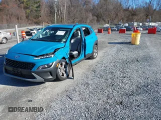 2023 Hyundai Kona SEL with VIN KM8K3CAB0PU961794, listed as a IAAI auction lot 41071018 with 8,988 mi miles and . Bid and sale history available at DreamBid. Image 2.