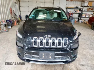 2016 Jeep Cherokee Overland with VIN 1C4PJLJB7GW336121, listed as a Copart auction lot 59692375 with 231,251 mi miles and Clean title. Bid and sale history available at DreamBid. Image 5.