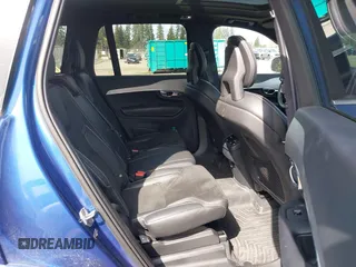 2018 Volvo XC90 T6 R-Design with VIN YV4A22PMXJ1195522, listed as a IAAI auction lot 41992395 with 20,711 mi miles and . Bid and sale history available at DreamBid. Image 8.