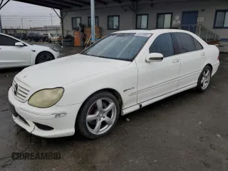 2002 Mercedes-Benz S 430 with VIN WDBNG70J02A283448, listed as a Copart auction lot 43370985 with 141,798 mi miles and Salvage title. Bid and sale history available at DreamBid. Image 1.