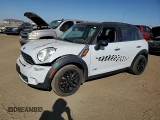 2012 MINI Countryman S с VIN WMWZC5C55CWL57255, выставлен на аукционе Copart как лот 76522634 с пробегом 131 677 миль миль и Списание • Salvage title. История ставок и продаж доступна на DreamBid. Изображение 1.