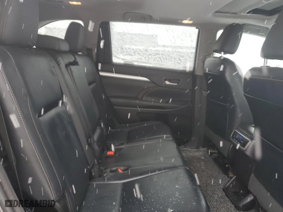 2014 Toyota Highlander XLE with VIN 5TDJKRFH2ES030900, listed as a Copart auction lot 46245735 with 97,371 mi miles and Salvage Title. Bid and sale history available at carsss.com. Image 11.