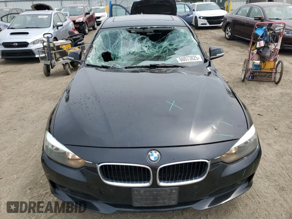 2013 BMW 3 Series 328i xDrive with VIN WBA3B5C51DF593749, listed as a Copart auction lot 60073825 with 96,017 mi miles and Salvage title. Bid and sale history available at DreamBid. Image 5.