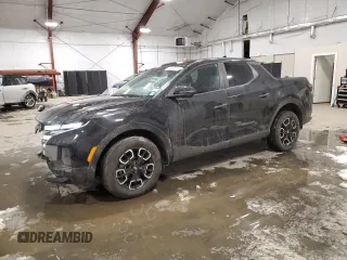 2024 Hyundai Santa Cruz SEL z VIN 5NTJBDAE3RH099785, wystawiony jako Copart lot #44244815 z przebiegiem 5921 mil mil oraz Szkody całkowita. Historia ofert i sprzedaży dostępna na DreamBid. Obrazek 1.