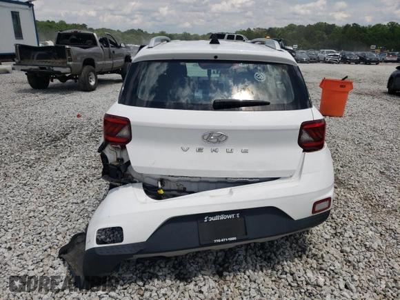 2021 Hyundai Venue SEL with VIN KMHRC8A32MU112797, listed as a Copart auction lot 56504095 with 59,662 mi miles and Salvage title. Bid and sale history available at DreamBid. Image 6.