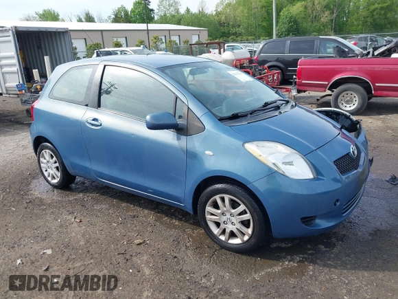 2007 Toyota Yaris with VIN JTDJT923875054960, listed as a IAAI auction lot 42123830 with 200,182 mi miles and . Bid and sale history available at DreamBid. Image 1.