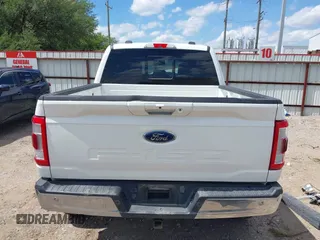 2021 Ford F-150 XL с VIN 1FTFW1E56MFC46248, выставлен на аукционе IAAI как лот 42228209 с пробегом 101 508 миль миль и . История ставок и продаж доступна на DreamBid. Изображение 17.