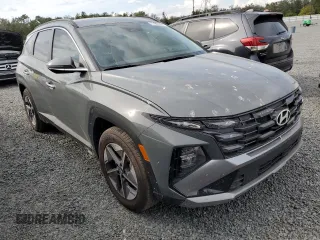 2025 Hyundai Tucson SEL Convenience with VIN 5NMJC3DE8SH450484, listed as a Copart auction lot 77962294 with 885 mi miles and Salvage Title. Bid and sale history available at carsss.com. Image 4.