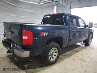 2008 Chevrolet Silverado 1500 LTZ with VIN 3GCEK13J98G219055, listed as a Copart auction lot 49002505 with 209,150 mi miles and Salvage Title. Bid and sale history available at carsss.com. Image 3.
