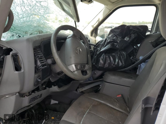 2018 Nissan NV SV z VIN 1N6AF0KY8KN802286, wystawiony jako Copart lot #65034264 z przebiegiem Nie podano mil oraz Szkoda całkowita • Salvage title. Historia ofert i sprzedaży dostępna na DreamBid. Obrazek 8.