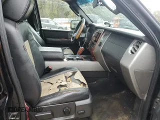 2007 Ford Expedition Max Eddie Bauer с VIN 1FMFK18507LA72525, выставлен на аукционе Copart как лот 80864114 с пробегом 199 523 миль миль и Списание • Salvage title. История ставок и продаж доступна на DreamBid. Изображение 7.