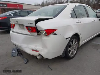 2004 Acura TSX w/Navigation with VIN JH4CL96924C029114, listed as a IAAI auction lot 41660839 with 227,721 mi miles. Bid and sale history available at carsss.com. Image 6.