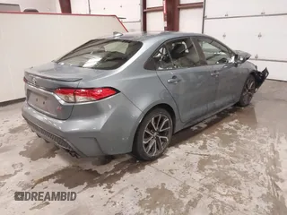 2020 Toyota Corolla SE with VIN 5YFS4RCE3LP031312, listed as a IAAI auction lot 41206674 with 117,567 mi miles. Bid and sale history available at carsss.com. Image 4.