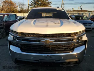 2019 Chevrolet Silverado 1500 LT with VIN 3GCUYDED6KG105959, listed as a Copart auction lot 84004974 with 162,766 mi miles and Salvage Title. Bid and sale history available at carsss.com. Image 5.