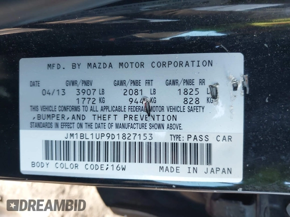 2013 Mazda Mazda3 i Sport with VIN JM1BL1UP9D1827153, listed as a IAAI auction lot 42115626 with 124,014 mi miles. Bid and sale history available at carsss.com. Image 9.