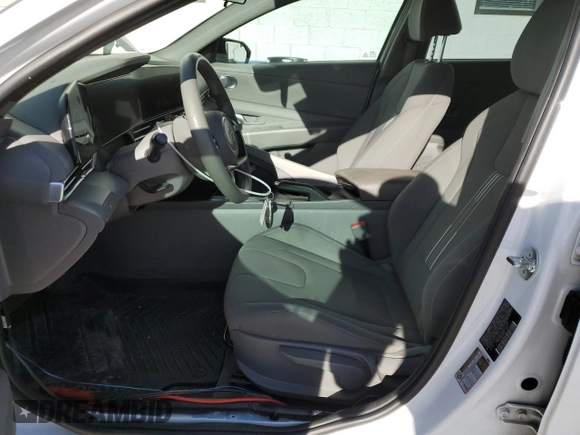 2024 Hyundai Elantra SEL with VIN KMHLM4DG4RU647339, listed as a Copart auction lot 61629065 with 37,322 mi miles and Salvage title. Bid and sale history available at DreamBid. Image 7.
