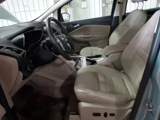 2013 Ford C-Max SEL z VIN 1FADP5CU8DL552882, wystawiony jako Copart lot #59046245 z przebiegiem Nie podano mil oraz Tytuł czysty. Historia ofert i sprzedaży dostępna na DreamBid. Obrazek 7.