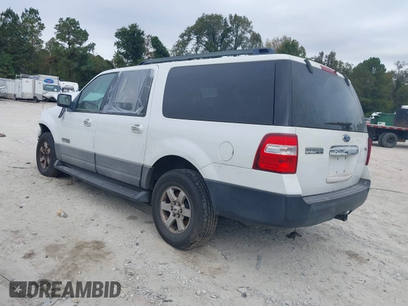 2007 Ford Expedition EL SSV with VIN 1FMFK165X7LA17471, listed as a IAAI auction lot 37941369 with 1 mi miles. Bid and sale history available at carsss.com. Image 3.