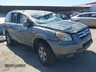 2008 Honda Pilot VP with VIN 5FNYF28298B005049, listed as a IAAI auction lot 41778449 with 139,505 mi miles and . Bid and sale history available at DreamBid. Image 1.