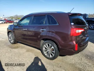2015 Kia Sorento SX with VIN 5XYKW4A73FG574329, listed as a Copart auction lot 45557995 with 176,384 mi miles and Salvage Title. Bid and sale history available at carsss.com. Image 2.