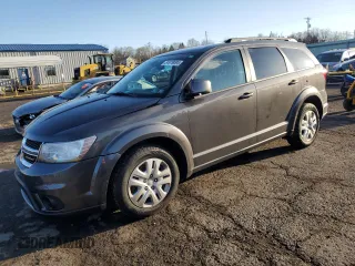 2019 Dodge Journey SE with VIN 3C4PDCBB4KT845488, listed as a Copart auction lot 51979095 with 40,336 mi miles and Salvage Title. Bid and sale history available at DreamBid. Image 1.