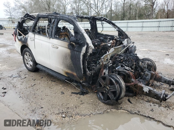 2018 Ford Expedition XLT with VIN 1FMJU1HT4JEA51840, listed as a Copart auction lot 45988295 with 0 mi miles and Salvage Title. Bid and sale history available at carsss.com. Image 4.