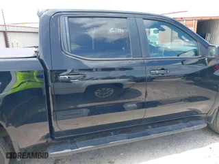 2019 Chevrolet Silverado 1500 LT Trail Boss with VIN 3GCPYFED5KG193055, listed as a IAAI auction lot 42071245 with 74,793 mi miles. Bid and sale history available at carsss.com. Image 13.