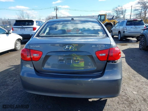 2008 Hyundai Elantra GLS with VIN KMHDU46D38U479053, listed as a IAAI auction lot 41599985 with 147,592 mi miles. Bid and sale history available at carsss.com. Image 16.