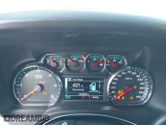 2018 Chevrolet Suburban LT z VIN 1GNSCHKCXJR128787, wystawiony jako IAAI lot #41909965 z przebiegiem 123 020 mil mil oraz . Historia ofert i sprzedaży dostępna na DreamBid. Obrazek 7.