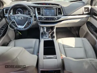 2017 Toyota Highlander XLE with VIN 5TDJZRFH7HS468912, listed as a Copart auction lot 62821955 with 79,331 mi miles and Salvage title. Bid and sale history available at DreamBid. Image 8.