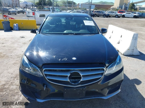2016 Mercedes-Benz E-Class E 250 BlueTEC Luxury with VIN WDDHF0EB9GB274152, listed as a IAAI auction lot 41714634 with 77,661 mi miles. Bid and sale history available at carsss.com. Image 12.
