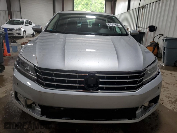 2018 Volkswagen Passat SE with VIN 1VWBA7A35JC016506, listed as a Copart auction lot 61044895 with 95,168 mi miles and Salvage title. Bid and sale history available at DreamBid. Image 5.