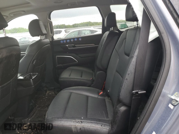 2022 Kia Telluride S with VIN 5XYP6DHC9NG298360, listed as a Copart auction lot 63204025 with 31,704 mi miles and Salvage title. Bid and sale history available at DreamBid. Image 11.