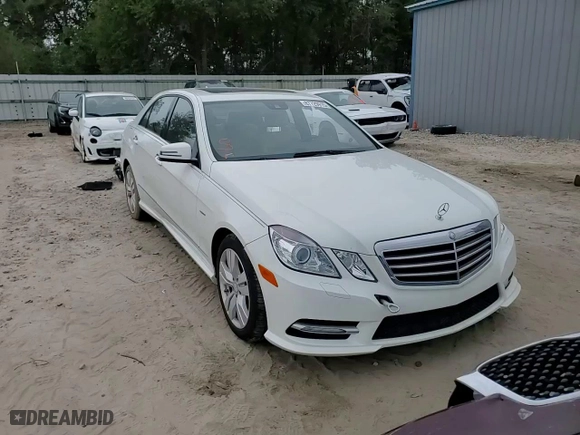 2012 Mercedes-Benz E-Class E 350 Luxury BlueTEC with VIN WDDHF2EB4CA575911, listed as a Copart auction lot 87729915 with 85,226 mi miles and Salvage Title. Bid and sale history available at carsss.com. Image 14.