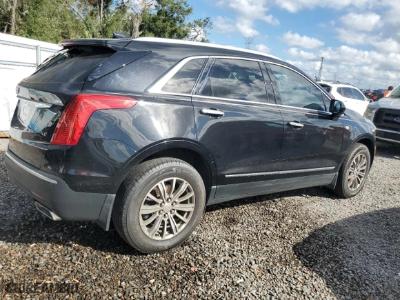 2017 Cadillac XT5 Premium Luxury FWD with VIN 1GYKNCRS7HZ130553, listed as a Copart auction lot 80714864 with NaN miles and Salvage Title. Bid and sale history available at carsss.com. Image 3.