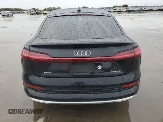 2020 Audi e-tron Sportback Premium Plus z VIN WA12ABGE3LB035458, wystawiony jako Copart lot #80768364 z przebiegiem 22 823 mil mil oraz Szkoda całkowita • Salvage title. Historia ofert i sprzedaży dostępna na DreamBid. Obrazek 6.