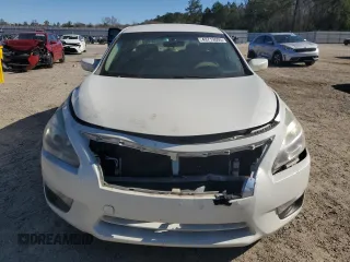 2014 Nissan Altima S with VIN 1N4AL3AP9EC281154, listed as a Copart auction lot 49719095 with 120,191 mi miles and Salvage Title. Bid and sale history available at DreamBid. Image 5.