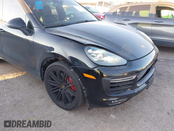 2017 Porsche Cayenne Turbo z VIN WP1AC2A2XHLA92993, wystawiony jako IAAI lot #41264521 z przebiegiem 83 257 mil mil oraz . Historia ofert i sprzedaży dostępna na DreamBid. Obrazek 17.