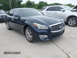 2019 Infiniti Q70 Luxe with VIN JN1BY1AR9KM585597, listed as a IAAI auction lot 42372118 with 99,611 mi miles and . Bid and sale history available at DreamBid. Image 1.