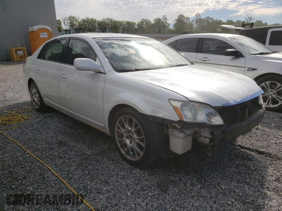 2007 Toyota Avalon XL z VIN 4T1BK36B67U251181, wystawiony jako Copart lot #58021485 z przebiegiem 166 367 mil mil oraz Szkoda całkowita • Salvage title. Historia ofert i sprzedaży dostępna na DreamBid. Obrazek 4.