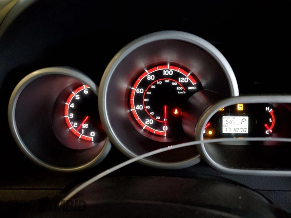 2011 Toyota Matrix с VIN 2T1KU4EE3BC556210, выставлен на аукционе Copart как лот 50661925 с пробегом 171 870 миль миль и Списание • Salvage title. История ставок и продаж доступна на DreamBid. Изображение 9.