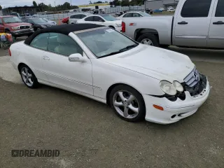 2005 Mercedes-Benz CLK 320 with VIN WDBTK65G95T044664, listed as a Copart auction lot 76533454 with 127,431 mi miles and Salvage Title. Bid and sale history available at DreamBid. Image 4.