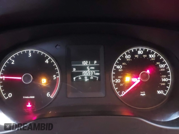 2011 Volkswagen Jetta TDI with VIN 3VWLL7AJ8BM113521, listed as a IAAI auction lot 41716025 with 195,937 mi miles and . Bid and sale history available at DreamBid. Image 7.
