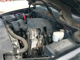 2010 Chevrolet Tahoe LS с VIN 1GNMCAE00AR175361, выставлен на аукционе IAAI как лот 42573822 с пробегом 188 700 миль миль и . История ставок и продаж доступна на DreamBid. Изображение 18.