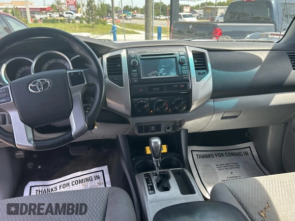 2013 Toyota Tacoma PreRunner with VIN 5TFTU4GN1DX044113, listed as a Copart auction lot 54171145 with 220,965 mi miles and Clean Title. Bid and sale history available at carsss.com. Image 9.