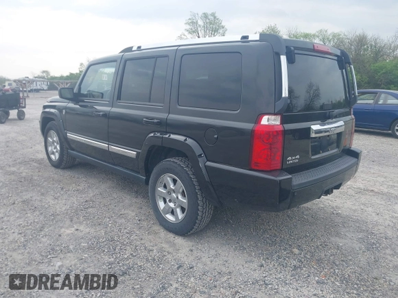 2008 Jeep Commander Limited with VIN 1J8HG58238C198514, listed as a IAAI auction lot 42131474 with 190,995 mi miles. Bid and sale history available at carsss.com. Image 3.
