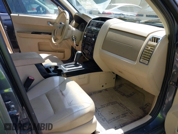 2008 Ford Escape Limited with VIN 1FMCU94148KD75278, listed as a IAAI auction lot 42562174 with 128,294 mi miles and . Bid and sale history available at DreamBid. Image 5.