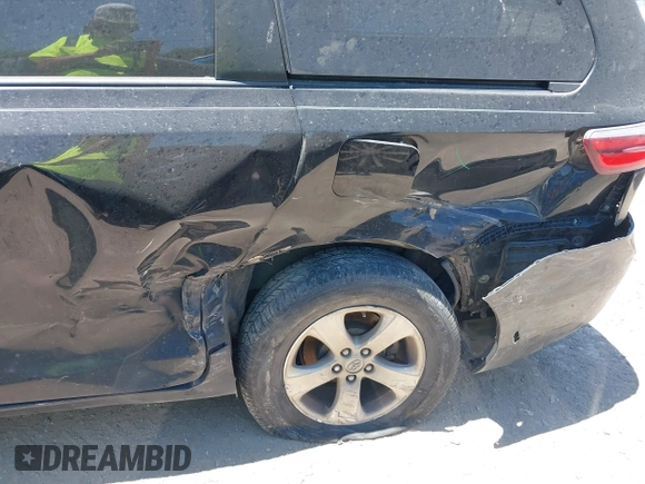 2015 Toyota Sienna LE AAS with VIN 5TDKK3DC7FS687525, listed as a IAAI auction lot 42250458 with 140,429 mi miles and . Bid and sale history available at DreamBid. Image 6.